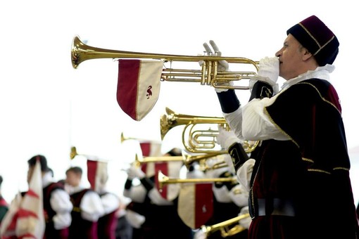 Il Medioevo si impara a tavola, a Saluzzo una due giorni tra storia, cultura e grandi ospiti: il programma Il Medioevo si impara a tavola, a Saluzzo una due giorni tra storia, cultura e grandi ospiti: il programma