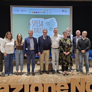 Cento persone a Fossano per il primo anno della “Spesa Sballata”: così la riduzione dei rifiuti fa comunità Cento persone a Fossano per il primo anno della “Spesa Sballata”: così la riduzione dei rifiuti fa comunità