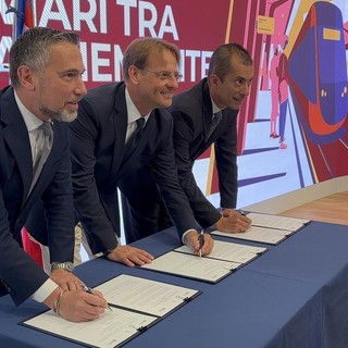 Genova-Milano, un treno ogni ora: firmato l’accordo tra Liguria, Lombardia e Piemonte