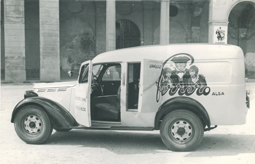 Una delle prime auto usate dalla Ferrero
