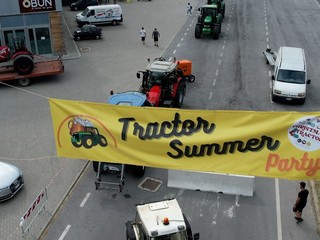 FOTO 6 (chiarimento scaricato dal profilo Facebook della ministra Bellanova) FOTO 6 (chiarimento scaricato dal profilo Facebook della ministra Bellanova)