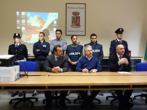 Operazione &quot;Game Over&quot;: arrestati 5 rumeni dopo un lungo inseguimento sulla A6 (Guarda il video)