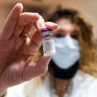 Oggi sono state somministrate in Piemonte altre 18.781 dosi di vaccino anti Covid