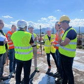 Sarà una scuola green, luminosa e bellissima: in visita al cantiere del futuro istituto Grandis di Cuneo [VIDEO]