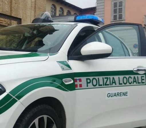 Gas esilarante, la Polizia locale di Guarene lancia un appello alla prevenzione: "Informare oggi per evitare problemi domani" Gas esilarante, la Polizia locale di Guarene lancia un appello alla prevenzione: "Informare oggi per evitare problemi domani"