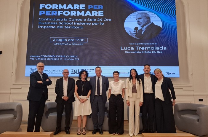 Formare per Performare: Confindustria Cuneo e Il Sole 24 Ore Business School insieme per la formazione nell’era dell’Ai Formare per Performare: Confindustria Cuneo e Il Sole 24 Ore Business School insieme per la formazione nell’era dell’Ai