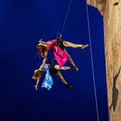 Spettacolo, scienza e solidarietà a Busca: il "Vertical Dance Show for Kenya" illumina la 15ma Giornata della Meteorologia