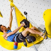 ARRAMPICATA SPORTIVA / Via alla Coppa Italia Lead, il buschese Giorgio Tomatis di scena a Pero ARRAMPICATA SPORTIVA / Via alla Coppa Italia Lead, il buschese Giorgio Tomatis di scena a Pero
