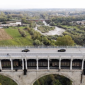 Truffe sentimentali e falsi investimenti in criptovalute: la Guardia di Finanza smantella organizzazione criminale di frodi informatiche