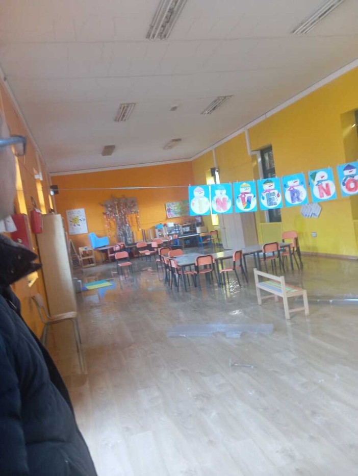 Peveragno, perdita d'acqua alla scuola dell'infanzia: "Domani attività regolari"