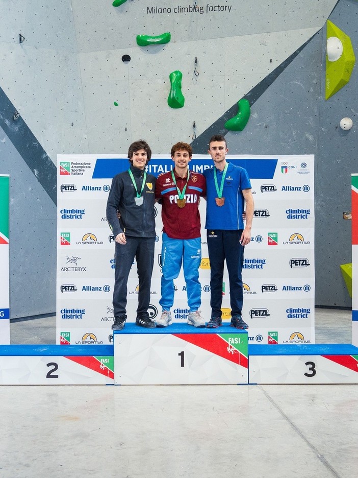 Terzo gradino del podio per Giorgio Tomatis Terzo gradino del podio per Giorgio Tomatis