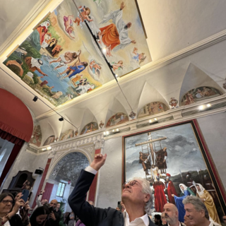 Svelata a Garessio l'ultima tela realizzata da Giorgetto Giugiaro