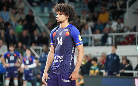 Alexamdre Strelhau è ufficialmente un giocatore di Cuneo (Foto Tours Volley-Ball, Gettyimages - Eddy Lemaistre)