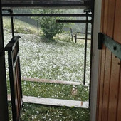 La grandinata di ieri a Crissolo La grandinata di ieri a Crissolo