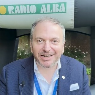 Farinél/ Tanti auguri a Radio Alba, da 50 anni la voce delle emozioni di questa terra Farinél/ Tanti auguri a Radio Alba, da 50 anni la voce delle emozioni di questa terra
