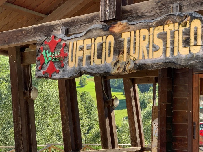 Estate da record per gli uffici turistici della valle Varaita: superati i 2.000 contatti Estate da record per gli uffici turistici della valle Varaita: superati i 2.000 contatti