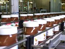 La linea di confezionamento della Nutella (foto Murialdo - Muratore) La linea di confezionamento della Nutella (foto Murialdo - Muratore)