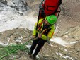 Alcuni momenti dell'intervento di soccorso presso il monte Corno Stella, nel comune di Valdieri: le operazioni hanno coinvolto 118, Soccorso Alpino, Soccorso Alpino della Guardia di Finanza (Sagf) e Vigili del Fuoco
