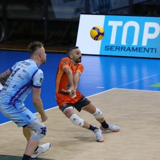 Mimmo Cavaccini, capitano grinta e cuore: il migliore tra i cuneesi contro Modena (Foto Valerio Giraudo)