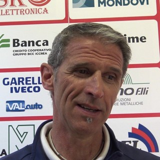 L'allenatore della Monregale Michele Magliano