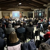 Clavesana ribadisce il suo 'no' al deposito rifiuti pericolosi. Pronti due pullman per manifestare a Cuneo Clavesana ribadisce il suo 'no' al deposito rifiuti pericolosi. Pronti due pullman per manifestare a Cuneo