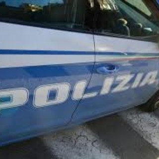 Fermato nel piazzale della Coop di Cuneo con una pistola a gas: denunciato un settantenne
