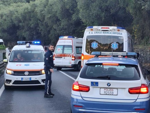 Incidente sulla Statale 28 a Imperia: ripristinata la circolazione in entrambe le direzioni Incidente sulla Statale 28 a Imperia: ripristinata la circolazione in entrambe le direzioni