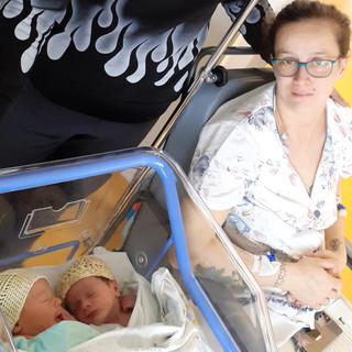 L'ospedale di Verduno festeggia i primi nati del 2026: sono Jonathan e Gioele, gemellini di Canale