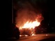 Vettura in fiamme nella notte in via Mormanno di Savigliano, intervengono i vigili del fuoco  (FOTO E VIDEO)