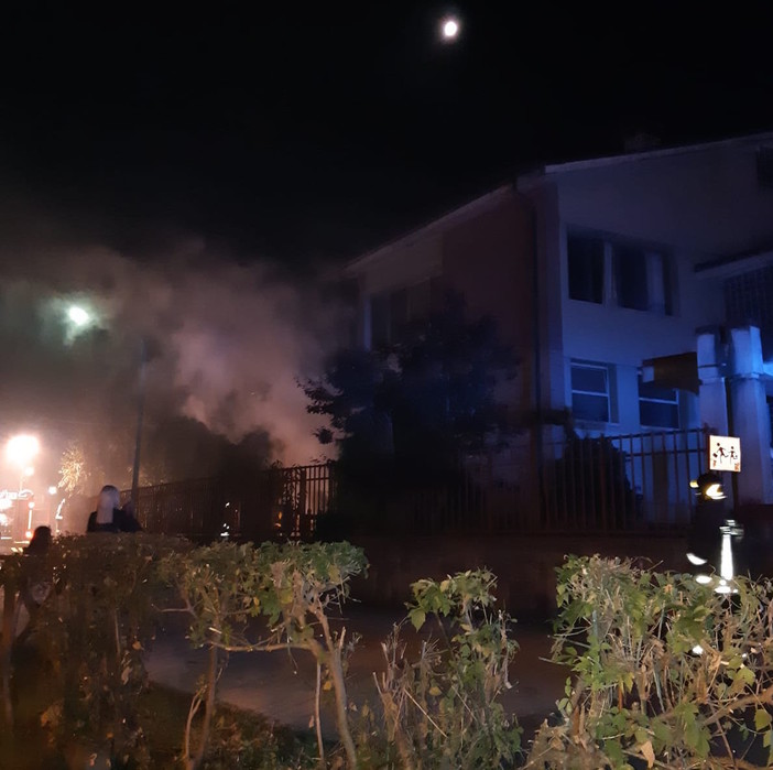 Incendio nella scuola Oltre Maira di Dronero: inagibili i locali, bambini a casa fino a mercoledì