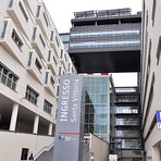 L'ingresso dell'ospedale di Verduno