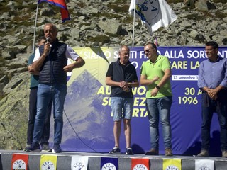 Nelle foto alcuni momenti della Festa del Monviso celebrata questa mattina alle sorgenti del Po