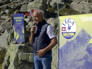 Nelle foto alcuni momenti della Festa del Monviso celebrata questa mattina alle sorgenti del Po