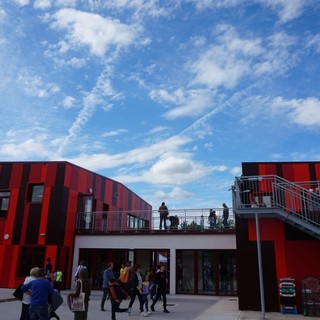 Inaugurata la nuova scuola primaria di Cherasco: ospita 260 alunni [FOTO]