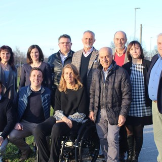 I componenti della lista "Insieme facciamo volare Niella Tanaro"