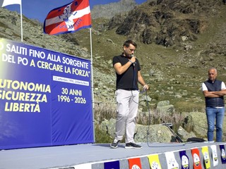 Nelle foto alcuni momenti della Festa del Monviso celebrata questa mattina alle sorgenti del Po