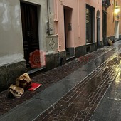 Dopo appena 10 giorni, già bocciato il "porta a porta" nel centro storico di Cuneo