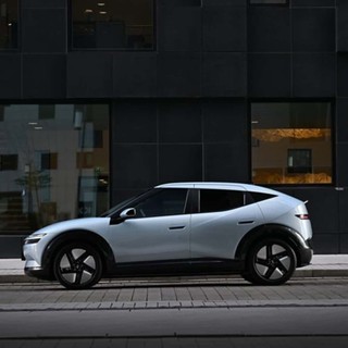 Hyundai IONIQ 3: scopri la nuova elettrica il 24 e 25 ottobre presso Hyundai Vela Hyundai IONIQ 3: scopri la nuova elettrica il 24 e 25 ottobre presso Hyundai Vela