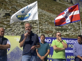 Nelle foto alcuni momenti della Festa del Monviso celebrata questa mattina alle sorgenti del Po