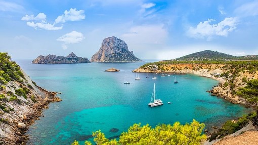Vacanze a Ibiza: è boom di ricerche per le case vacanze