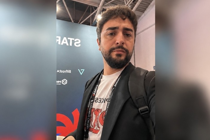Karlo Carlini, il digital creator che trasforma contenuti, tecnologia e impresa in progetti editoriali Karlo Carlini, il digital creator che trasforma contenuti, tecnologia e impresa in progetti editoriali