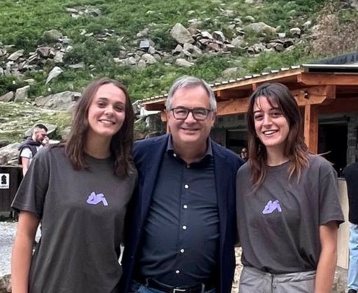 Due giovani imprenditrici investono in montagna: inaugurata la nuova gestione del rifugio al Lago delle Rovine Due giovani imprenditrici investono in montagna: inaugurata la nuova gestione del rifugio al Lago delle Rovine