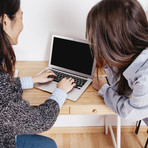 Il doppio volto del lavoro femminile nel Cuneese: primato italiano per l'impresa autonoma, ma una dipendente su tre resta nella "trappola" del part-time