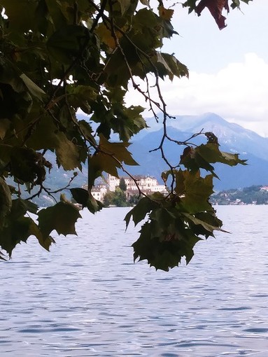 Anche in vacanza sul lago d'Orta si legge Targatocn ... e voi?