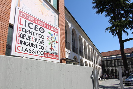 Al Liceo Giolitti-Gandino di Bra nasce "Campus Giovani": "Una scuola da vivere anche oltre le lezioni" Al Liceo Giolitti-Gandino di Bra nasce "Campus Giovani": "Una scuola da vivere anche oltre le lezioni"