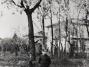 La casa della posta di Madonna dell'Olmo, con l'autore bambino negli Anni 70