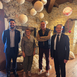 Il Lions Club Mondovì Monregalese a Paroldo, in visita all'Ecomuseo e sul tema "il paese delle Masche" Il Lions Club Mondovì Monregalese a Paroldo, in visita all'Ecomuseo e sul tema "il paese delle Masche"