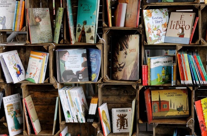 Bra, grande successo per OFF: adesso la città guarda prepara al salone del libro per ragazzi