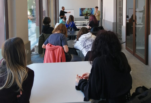 Alba: dal 9 aprile un laboratorio di scrittura creativa per adolescenti alla Biblioteca civica