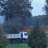 Iniziati i lavori di movimento terra propedeutici alla costruzione dello scolmatore in zona della Parea in frazione Gallo del Comune di Grinzane Cavour